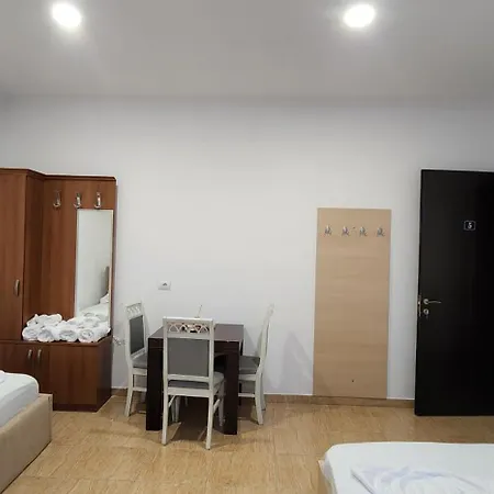 Kleo Szálloda Rinas