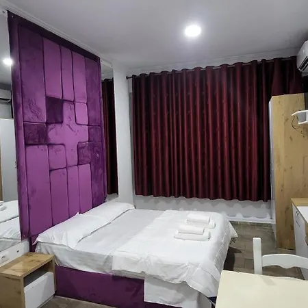 Hotel Kleo *